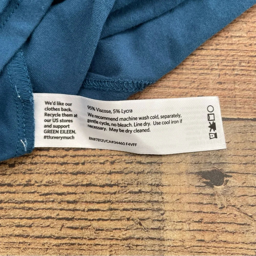 Eileen Fisher Jersey Knit Long Sleeve Top Assymetrical Hem Blue Size MEDIUM - Picture 6 of 7